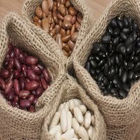 WHITE , BLACK AND RED KIDNEY BEANS