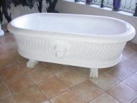 Nice hand carved white marble bathtub