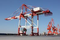 Quayside container crane
