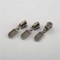 New Gold Zipper Puller/Zipper Head/Custom Metal Zipper Pull