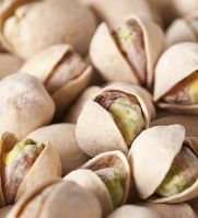 Raw pistachio nuts for sale