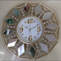 China Supplier Luxury Plastic Modern Cheap Wall Clock