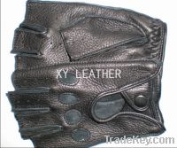 Man's leather mitten