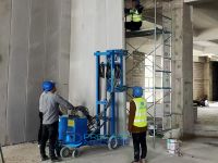 Electric hydraulic Concrete wall panel lifting and installing machine
