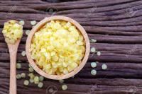 Natural Bees wax pellet