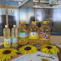 Pure Sun flower Oil Cooking Labeled and Unlabeled Sunflower Oil