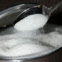 White Refined sugar icumsa45