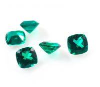 wholesale price gemstone cushion cut green emerald zambian flat stones