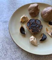 Dried Black Garlic