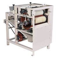 Almond wet peeling machine