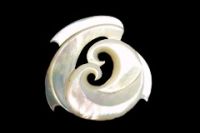 Sell pendant of mother pearl