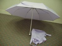 Sell mini three folding umbrella