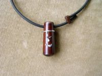 Wholesalers for wooden necklace at low cost