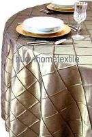 pintuck table cloth