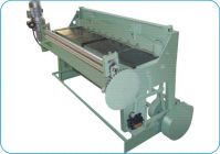 Metal mesh cutting machine