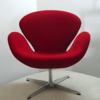 Swan Chair by Arne Jacobsen