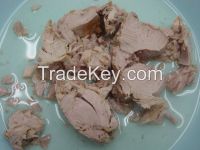 sell canned & pouch crab , tuna , dog , cat , sardine petfood thailand