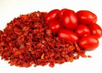 Sell dehydrated tomato flakes