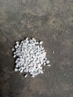 Natural white marble stone chips for building materials