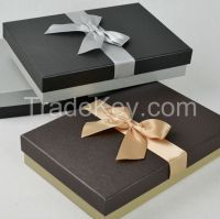 2016 Custom design cardboard paper chocolate box with tray and insert holder
