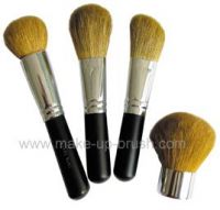Sell 4 pcs cosmetic brush set