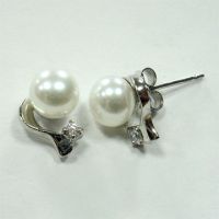 Sell freshwater pearl earring