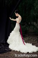 Sell custom made  wedding dresses, wedding gown, bridal veil