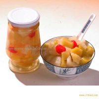 Canned Fruit Cocktail in light syrup