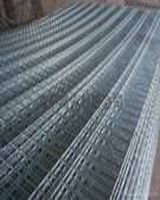 the welded mesh with low price from honghua wire mesh factory!
