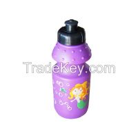 Small children plastic sport water bottle