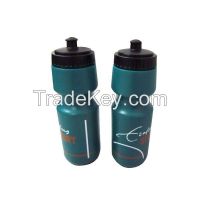 700ml plastic sports water bottle carrier