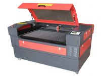 Sell CNC Laser Engraving and Cutting Machine