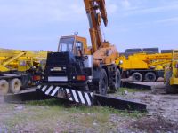 Sell 35 ton rough terrain crane  ////TADANO TR-350M