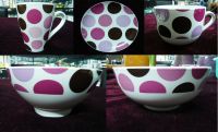 Sell beautiful dinner set with colorful round spot