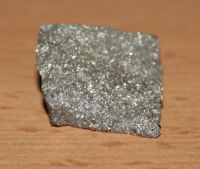 Sell hafnium, ferro-hafnium, fe-hf, hafnium metal