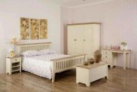 Sell bedroom set furniture(pine)