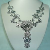 Sell metal statement necklace