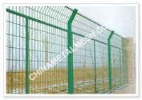 Wire mesh fencing