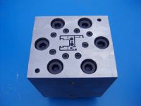 We are specialized in manufacturering plastic mould .