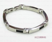 Sell stainless steel bracelet on 2v2star