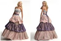 Sell 2009 new sexy  bride wedding dress wedding gown