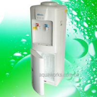 Sell Water Dispenser / Water Cooler with 20L O3 Cuboard (28L-B)