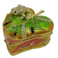 Sell heart shaped enamelled trinket box(3557)