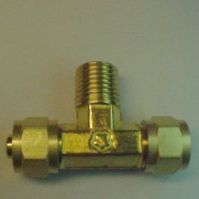 Sell - Branch tee connector(male thread in the middle)