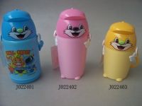 Sell children water bottle(penguin style)