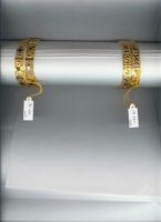 Sell-designer gold bangles