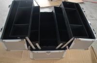 Sell aluminum makeup case