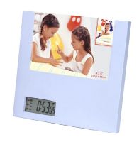 Desktop Photo frame with LCD clock