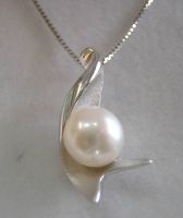 Sell Sterling silver pearl jewellery  pendant