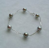 cultured pearl bracelet